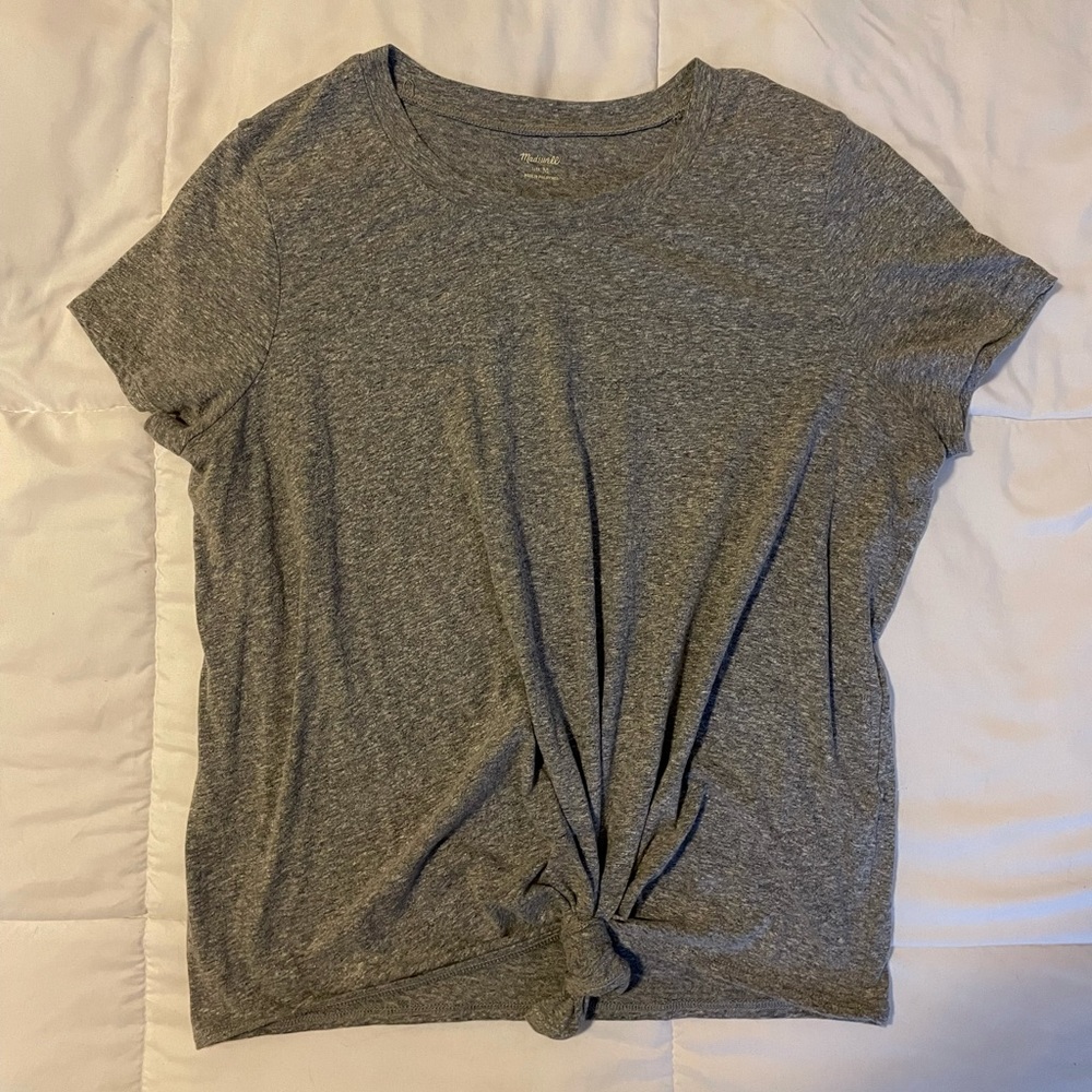 Madewell Knot-Front Tee in Triblend Grey